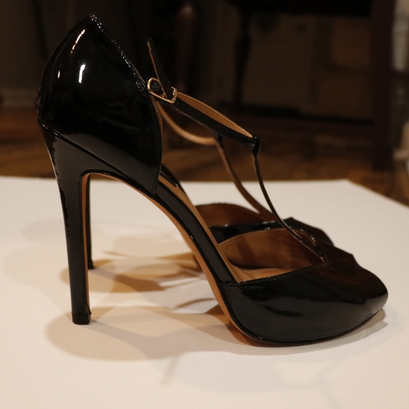 Ann Taylor Strappy Peep Toe Pumps size 9 - Picture 7 of 7